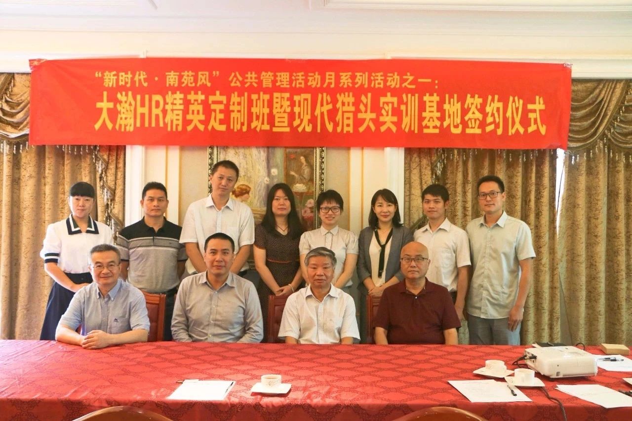 9ef18002223f45369ae390a234fc5757.jpg 9ef18002223f45369ae390a234fc5757.jpg